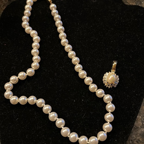 Faux Pearl Necklace Enhancer baguettes gold tone - Picture 4 of 4